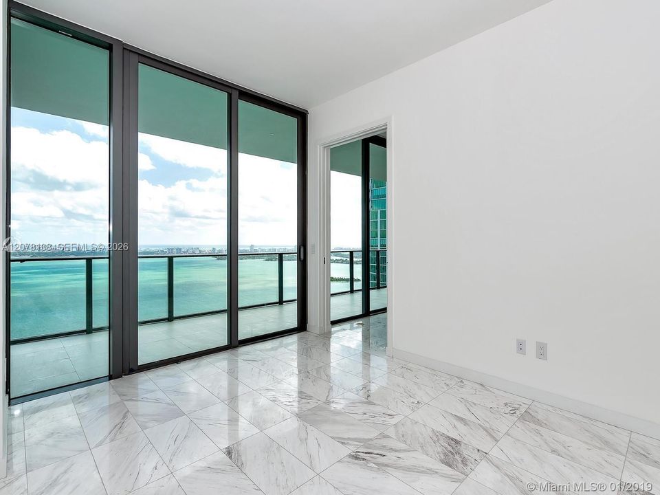 For Rent: $15,000 (3 beds, 3 baths, 3294 Square Feet)