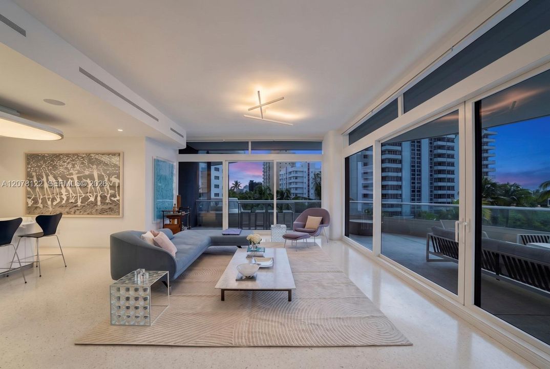 En Venta: $8,250,000 (2 camas, 2 baños, 2238 Pies cuadrados)
