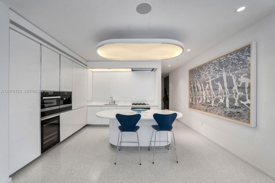 En Venta: $8,250,000 (2 camas, 2 baños, 2238 Pies cuadrados)