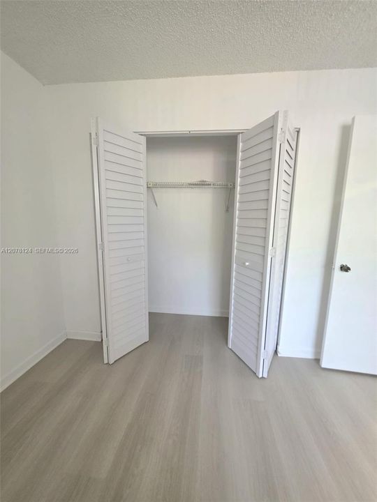 For Rent: $2,150 (2 beds, 2 baths, 985 Square Feet)