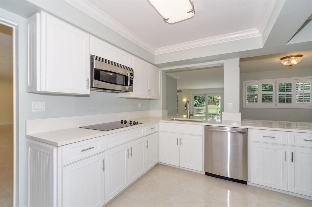 02 Kitchen