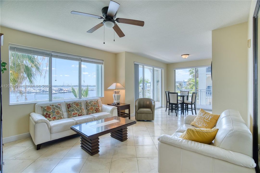 For Rent: $5,000 (3 beds, 2 baths, 1393 Square Feet)