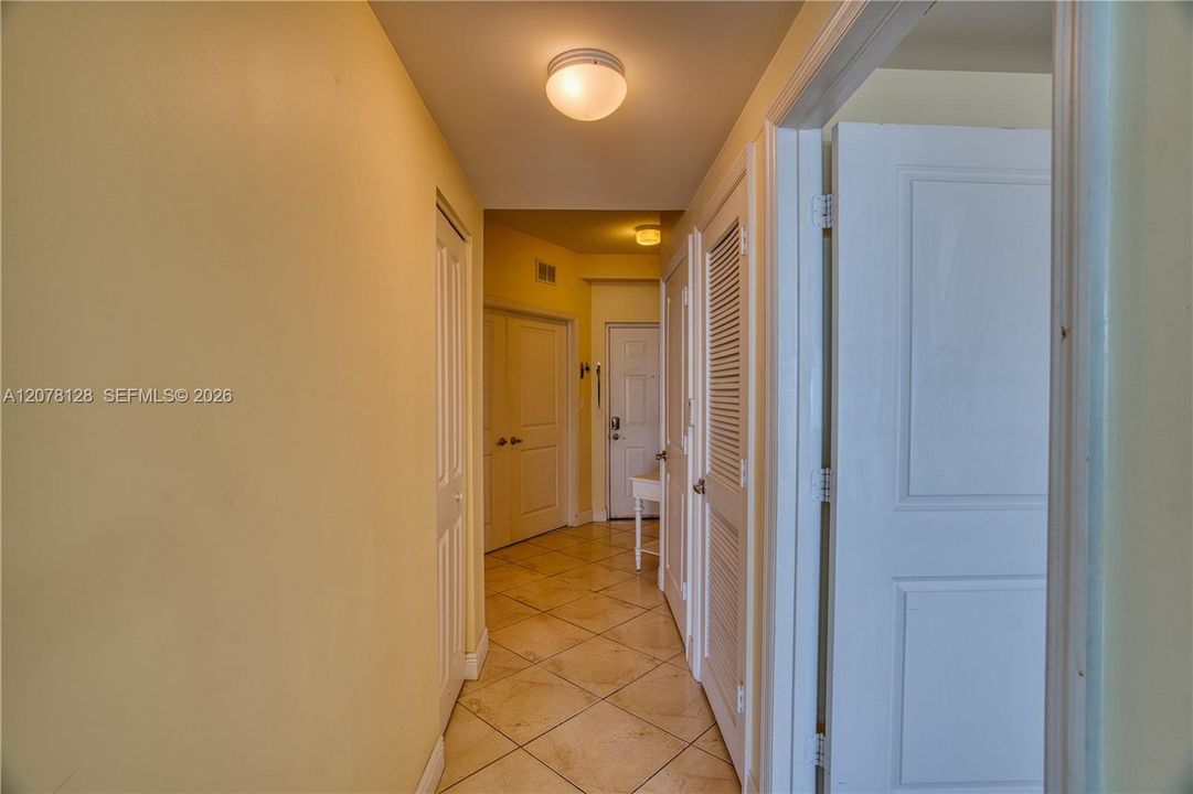 For Rent: $5,000 (3 beds, 2 baths, 1393 Square Feet)