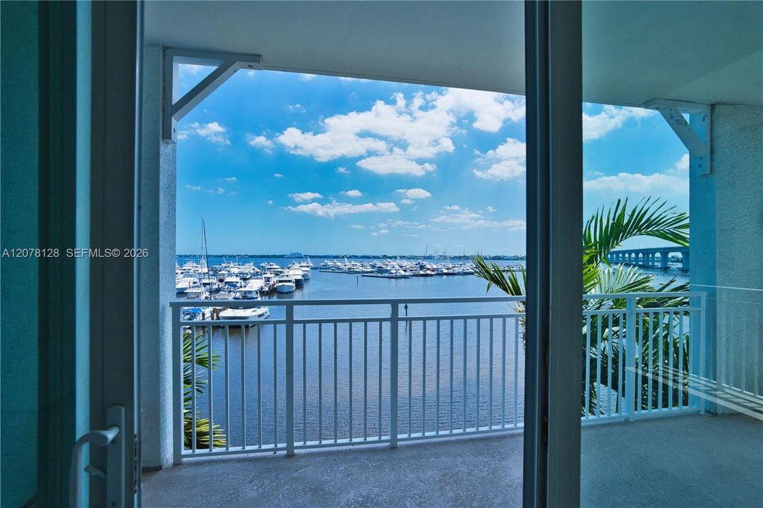 For Rent: $5,000 (3 beds, 2 baths, 1393 Square Feet)