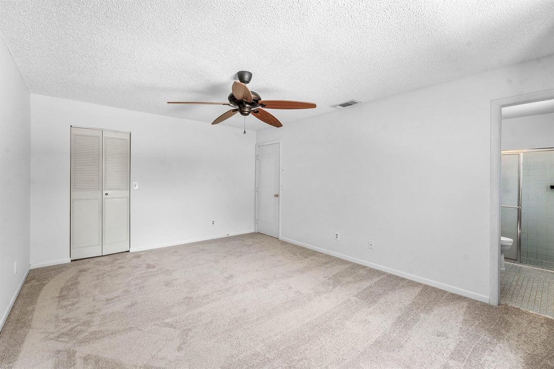 014-149ArrowheadCircle-Jupiter-FL-33458-