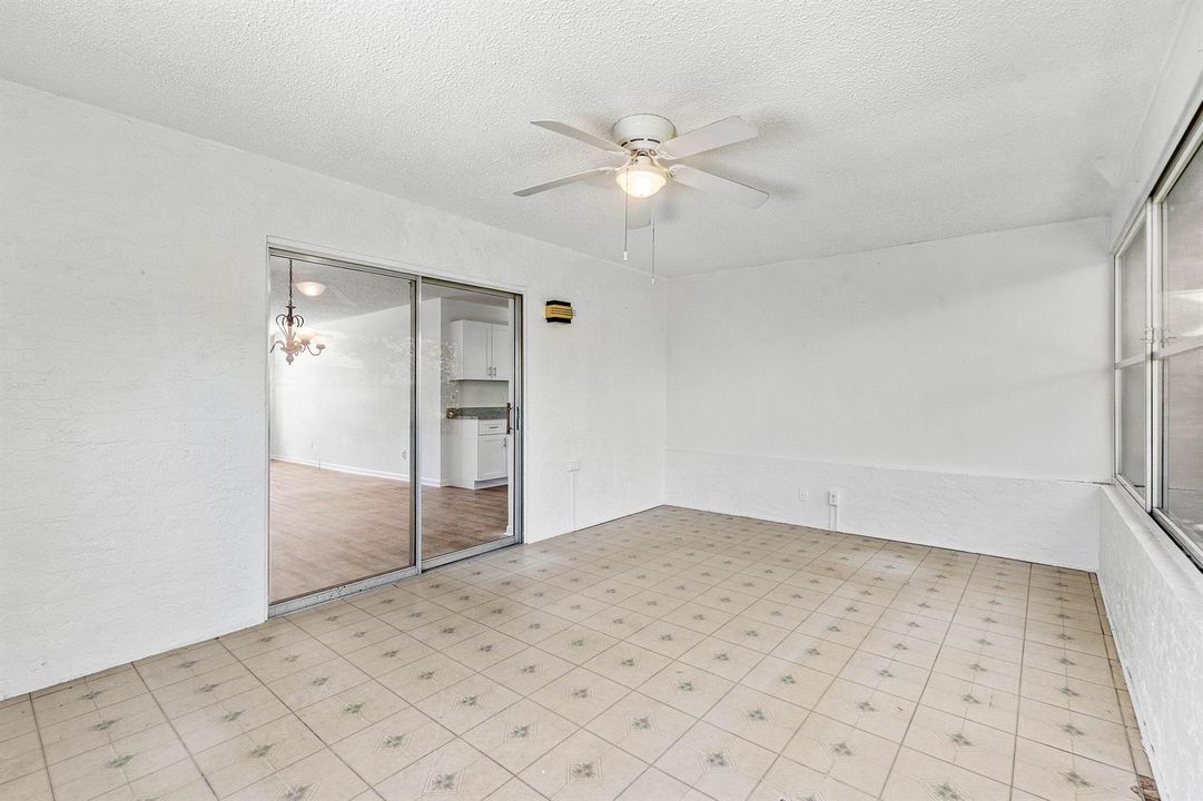021-149ArrowheadCircle-Jupiter-FL-33458-