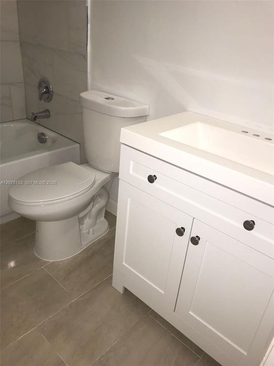 En Venta: $178,000 (2 camas, 1 baños, 832 Pies cuadrados)