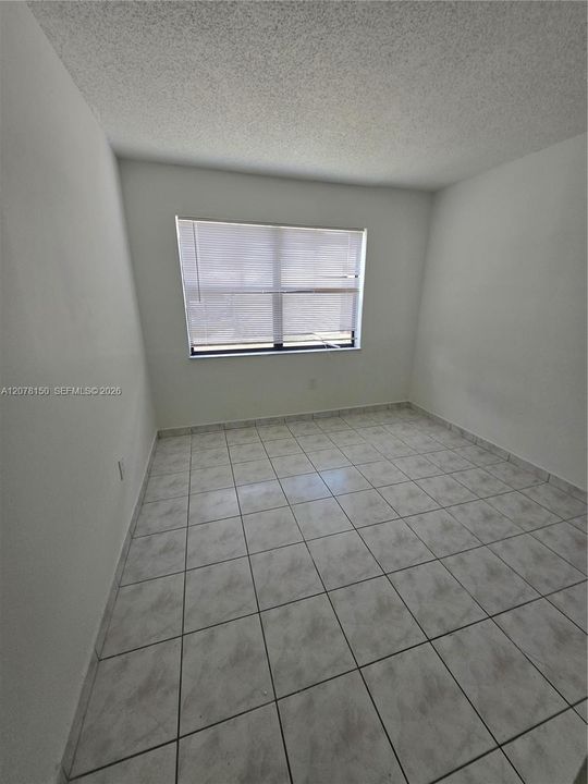 En Renta: $2,100 (2 camas, 2 baños, 950 Pies cuadrados)