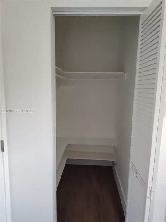 For Rent: $1,700 (1 beds, 1 baths, 600 Square Feet)