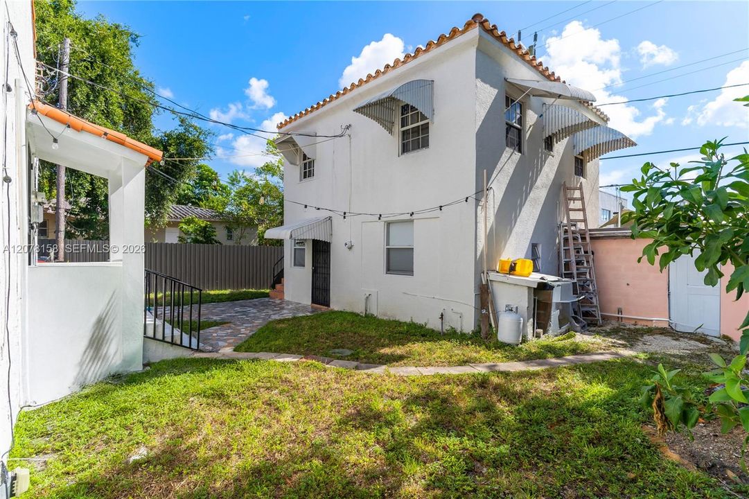 For Sale: $2,185,000 (0 beds, 0 baths, 2499 Square Feet)