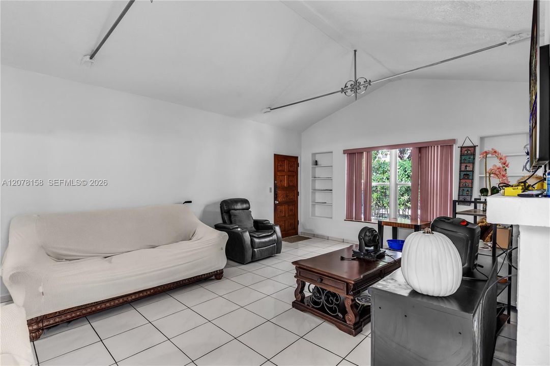 For Sale: $2,185,000 (0 beds, 0 baths, 2499 Square Feet)