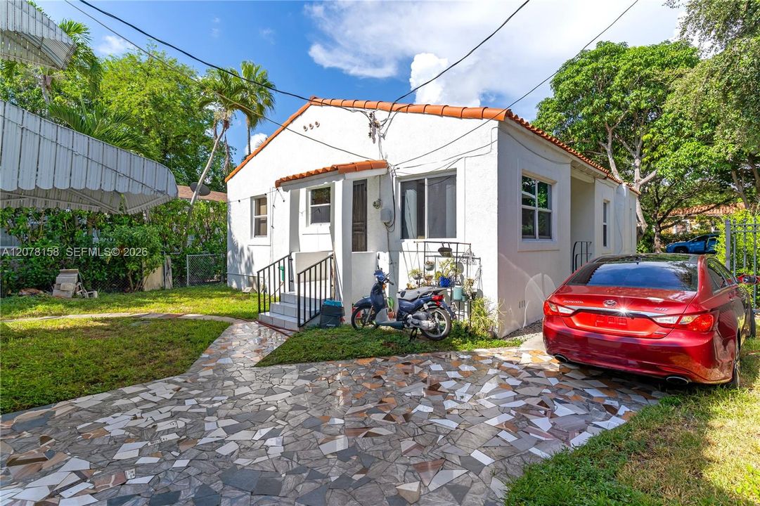 For Sale: $2,185,000 (0 beds, 0 baths, 2499 Square Feet)
