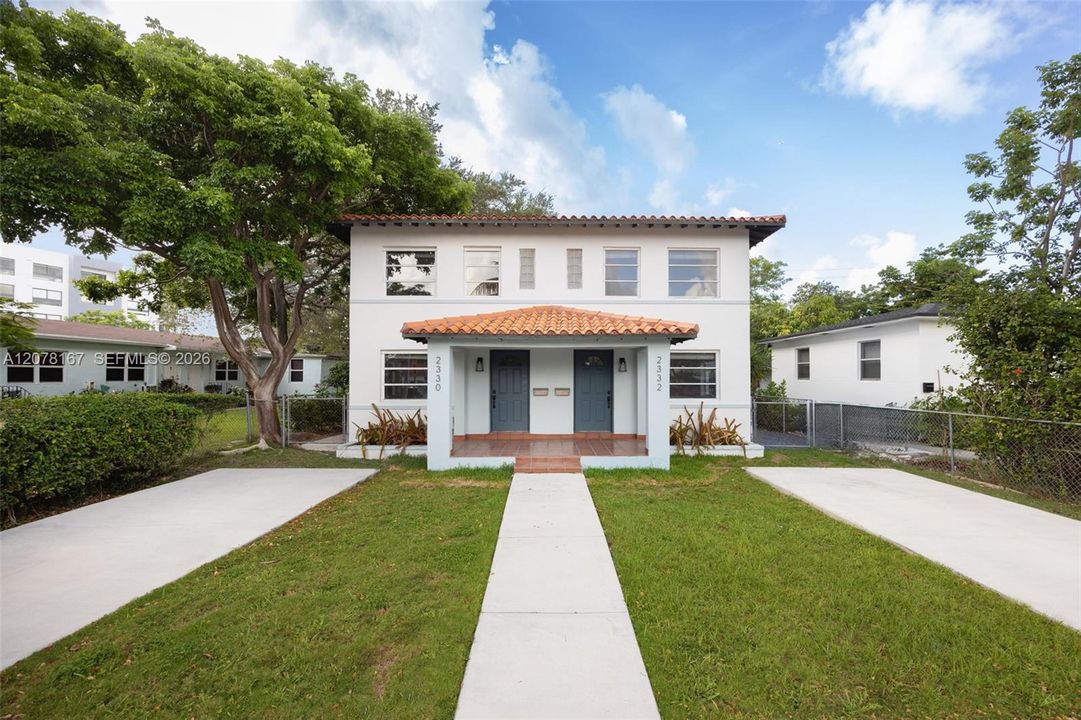 For Rent: $3,300 (2 beds, 1 baths, 1000 Square Feet)