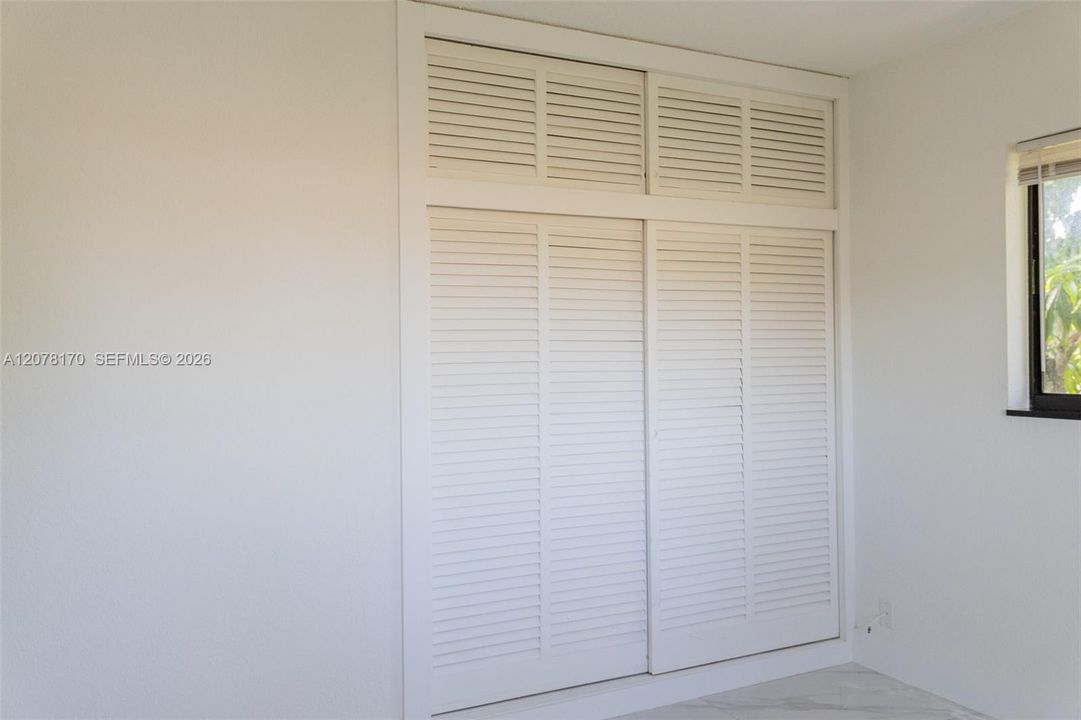 For Rent: $2,250 (2 beds, 2 baths, 1000 Square Feet)