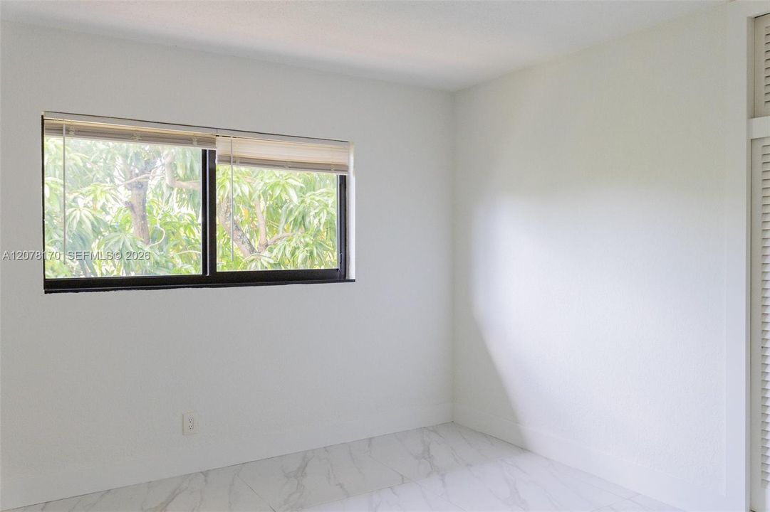 For Rent: $2,250 (2 beds, 2 baths, 1000 Square Feet)