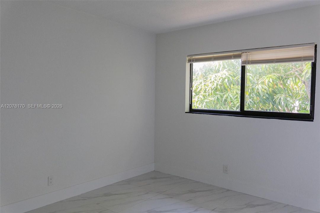For Rent: $2,250 (2 beds, 2 baths, 1000 Square Feet)