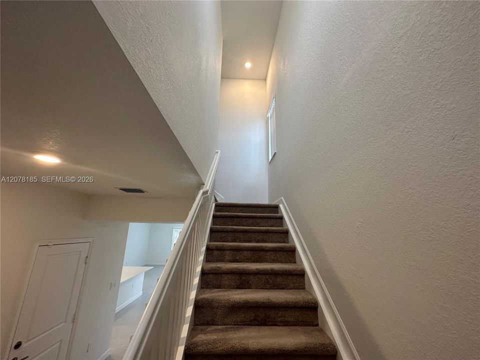 For Sale: $625,000 (3 beds, 2 baths, 1840 Square Feet)