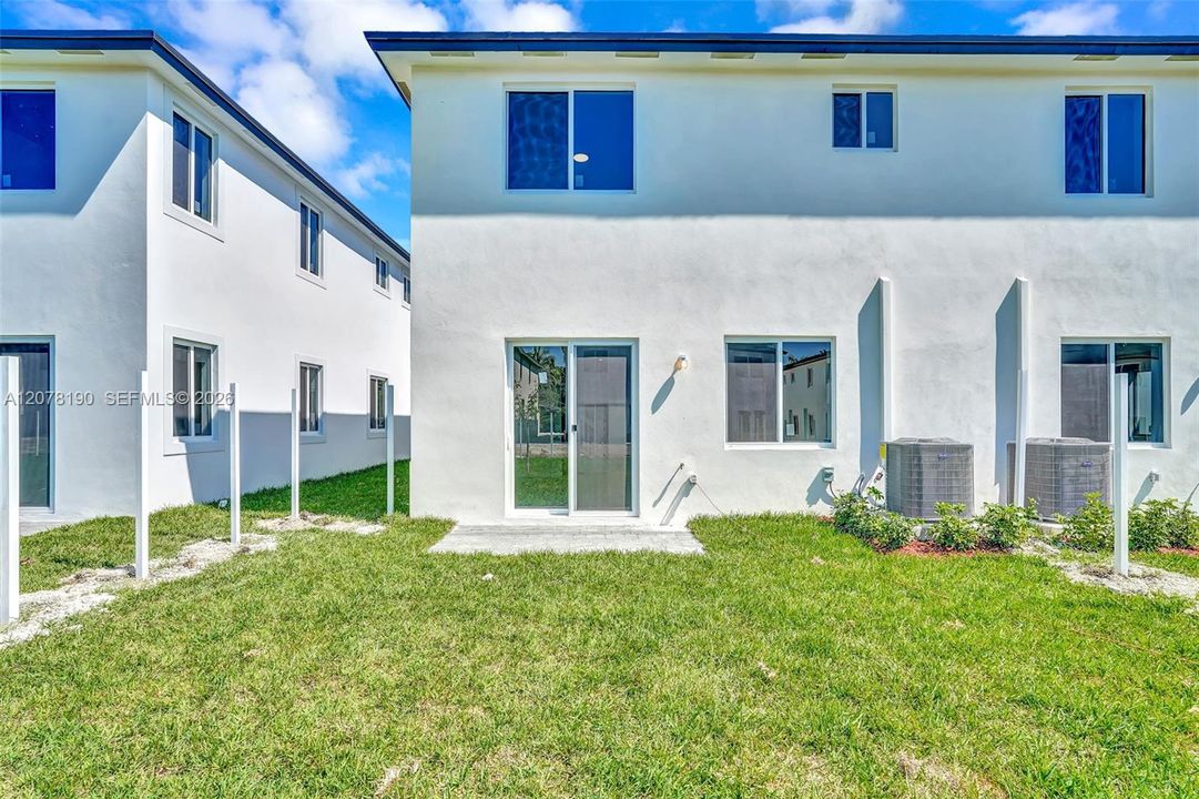 For Sale: $2,990,000 (5 beds, 4 baths, 0 Square Feet)