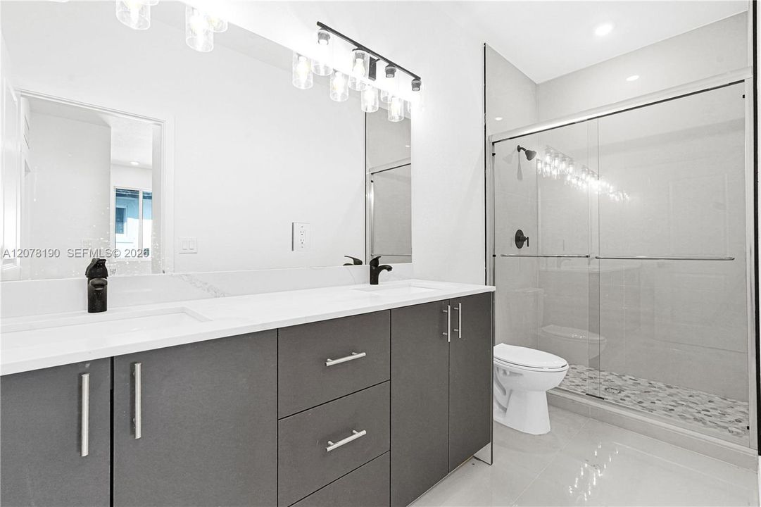 For Sale: $2,990,000 (5 beds, 4 baths, 0 Square Feet)