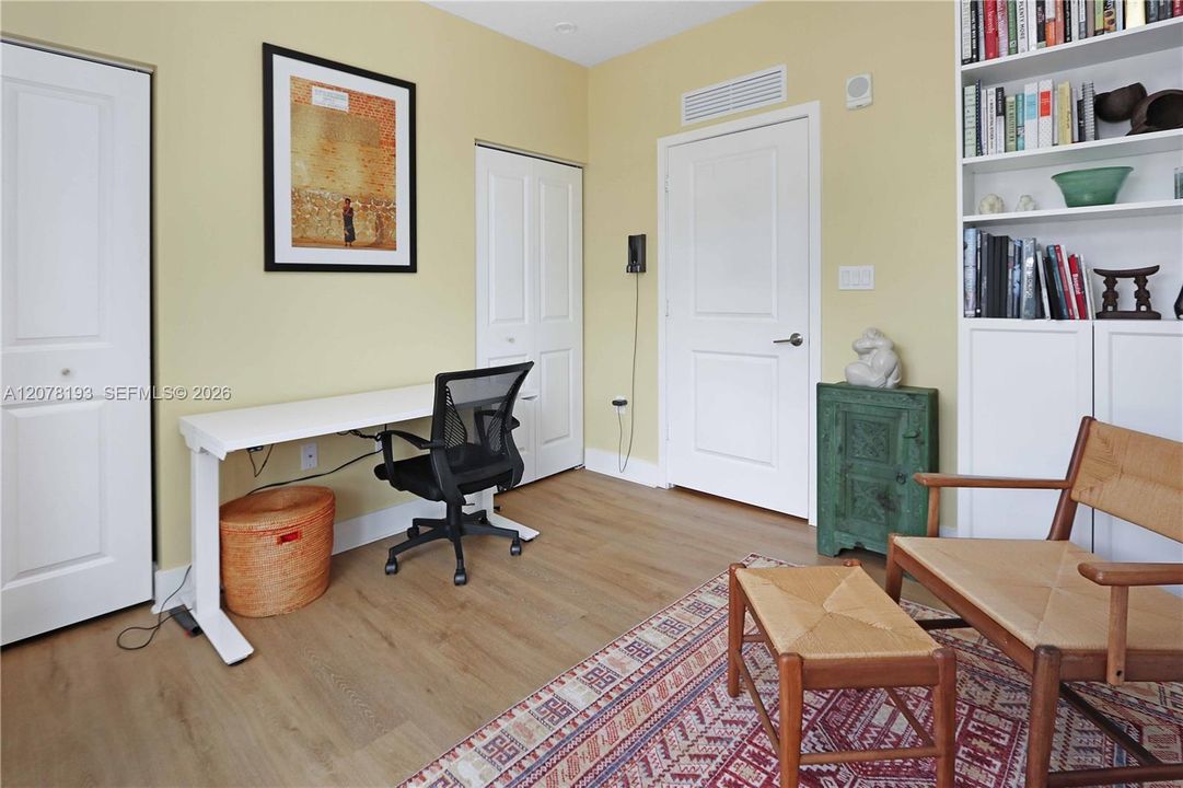 В аренду: $3,550 (3 спален, 2 ванн, 1334 Квадратных фут)