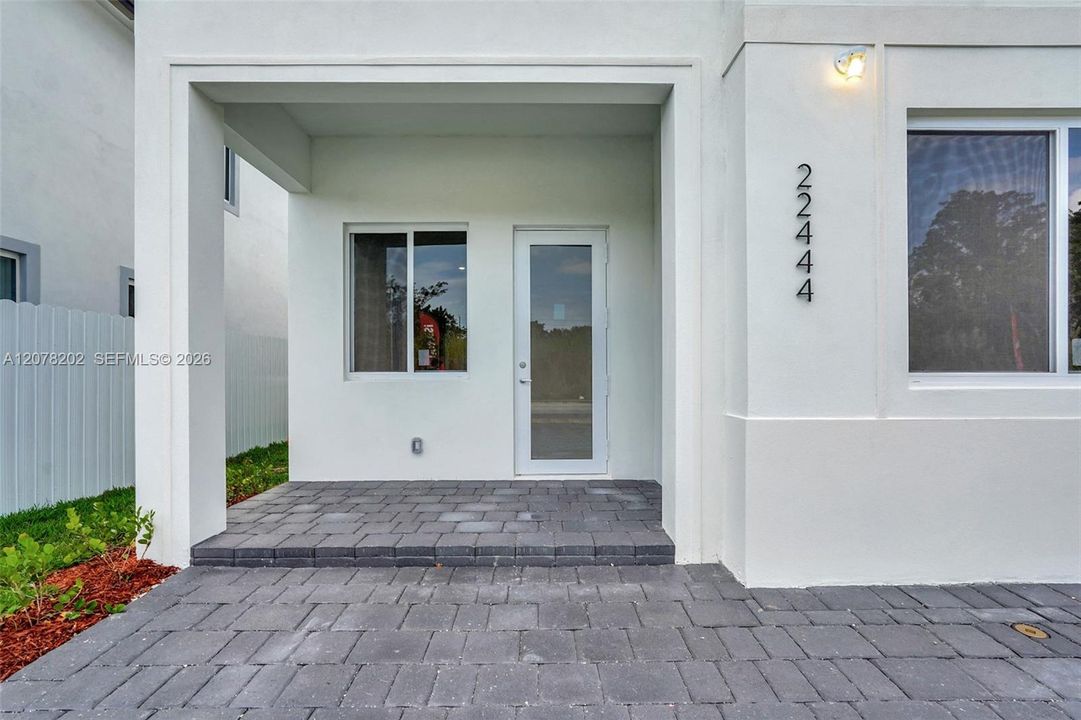 For Sale: $649,990 (5 beds, 4 baths, 0 Square Feet)