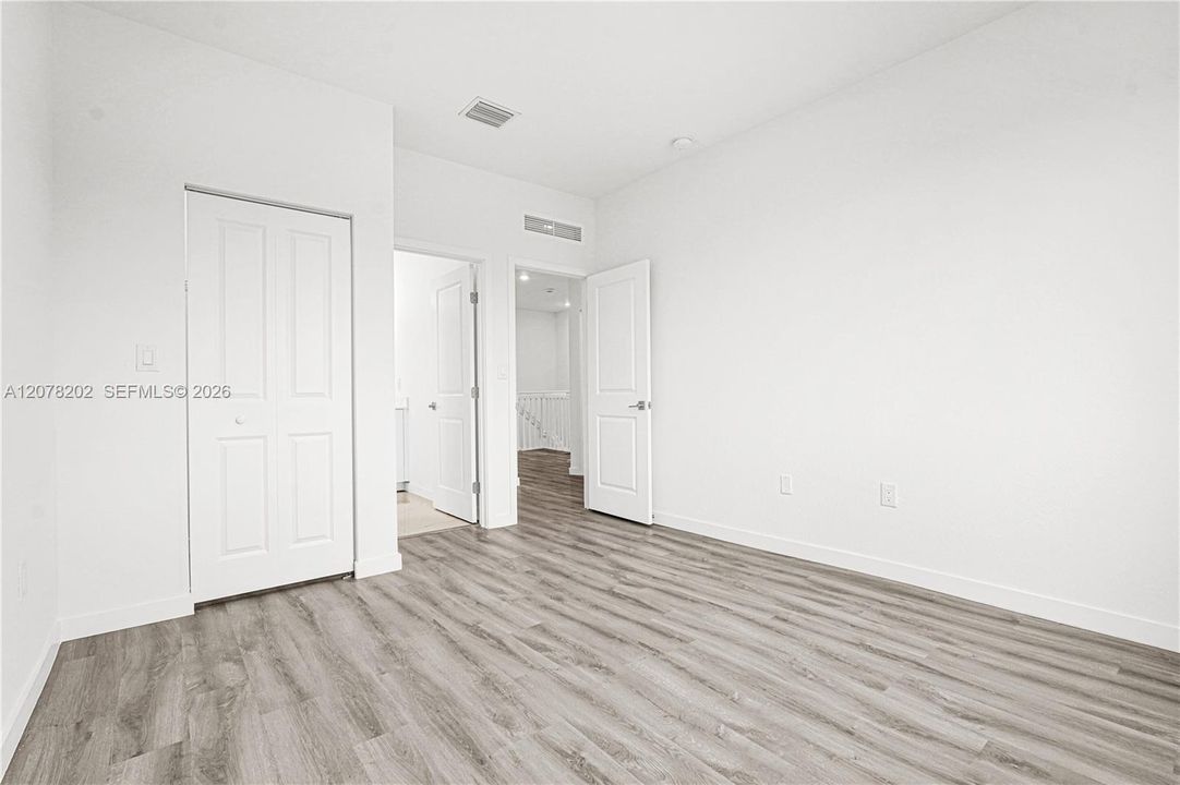 For Sale: $649,990 (5 beds, 4 baths, 0 Square Feet)