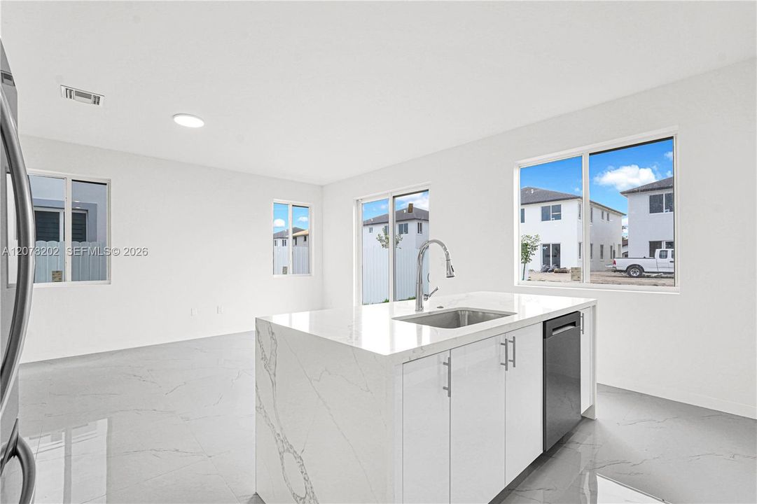 For Sale: $649,990 (5 beds, 4 baths, 0 Square Feet)