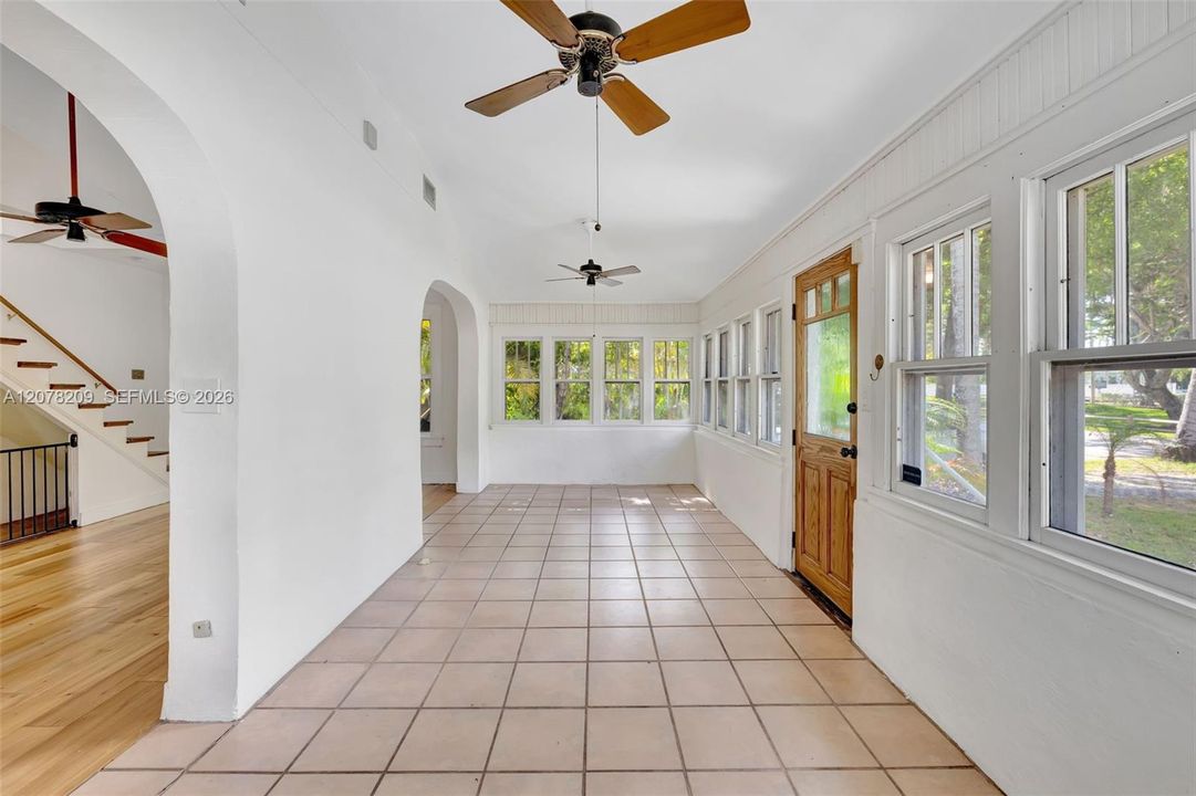 For Rent: $3,500 (3 beds, 2 baths, 1508 Square Feet)