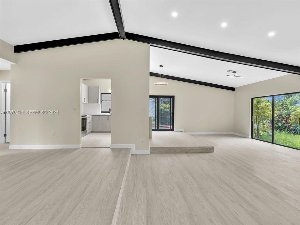 House For Sale 8813 PARADISE CT TAMARAC, FL 33321 (PARADISE ESTATES) 786-600-0063