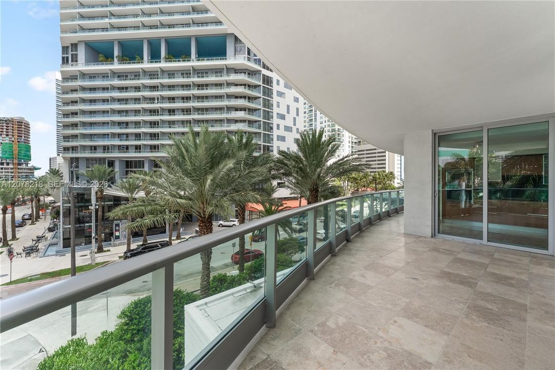 For Rent: $5,400 (2 beds, 2 baths, 1460 Square Feet)
