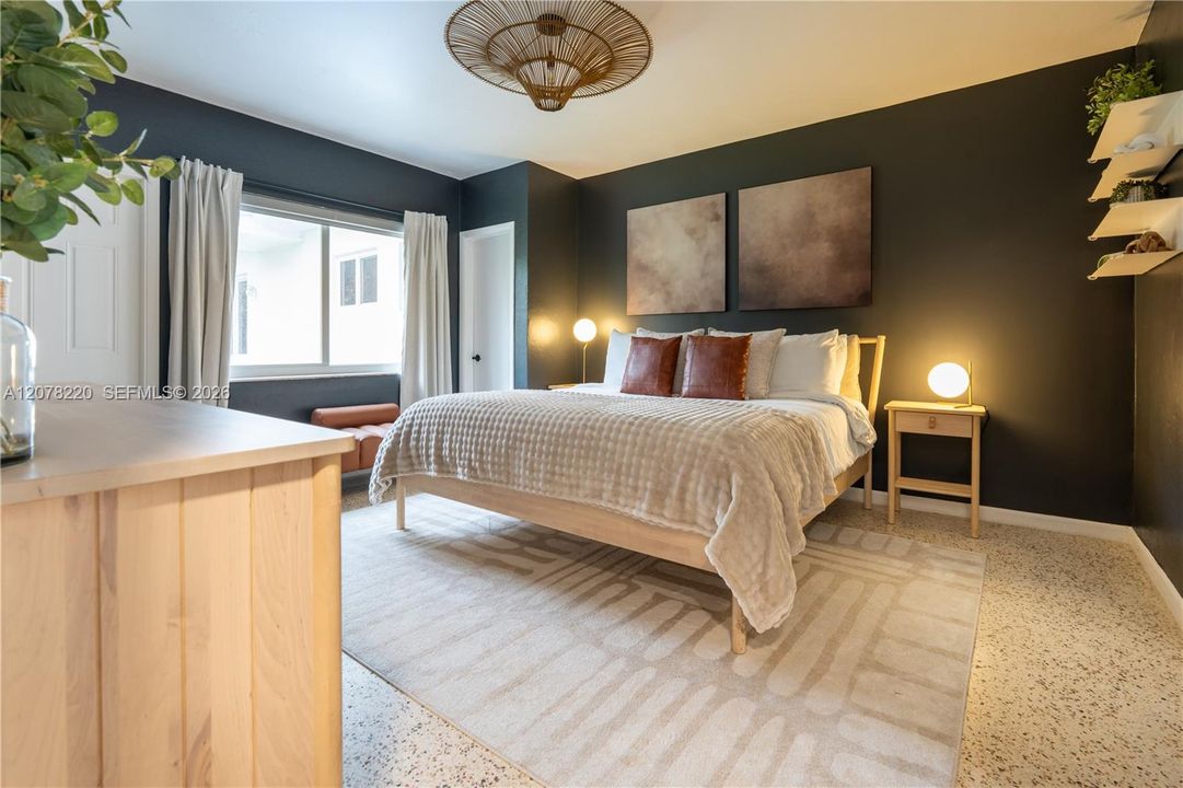 For Rent: $3,650 (2 beds, 2 baths, 1000 Square Feet)