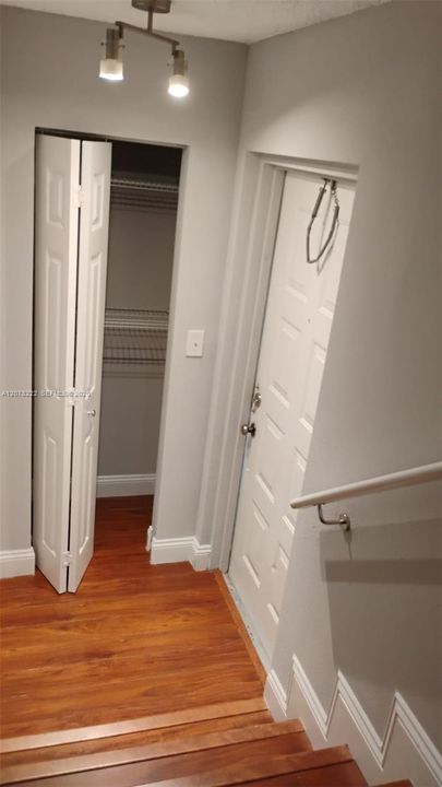 En Venta: $197,000 (2 camas, 2 baños, 958 Pies cuadrados)