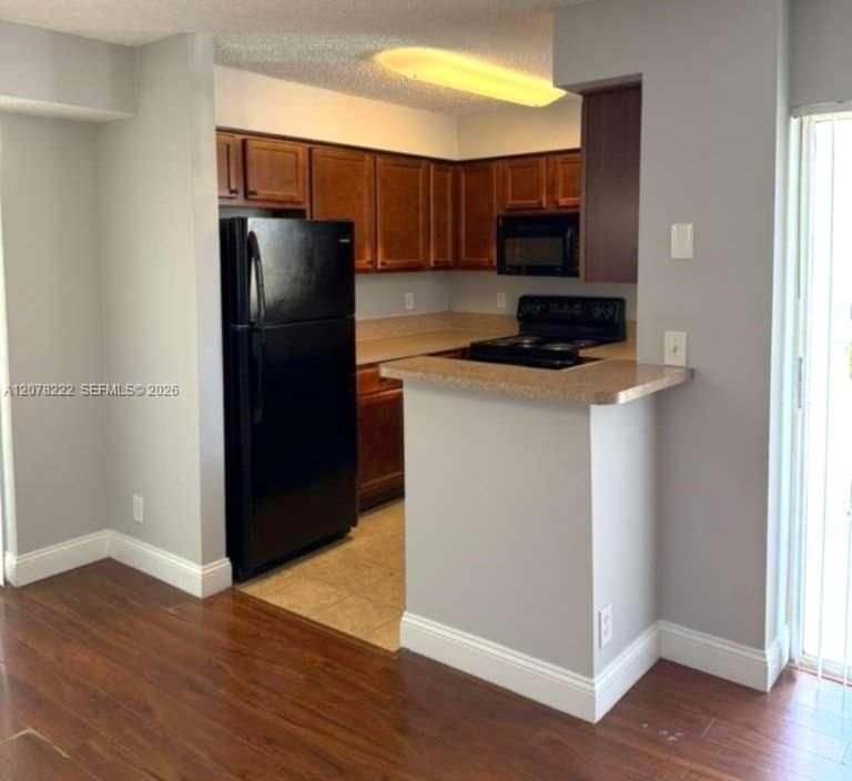 En Venta: $197,000 (2 camas, 2 baños, 958 Pies cuadrados)