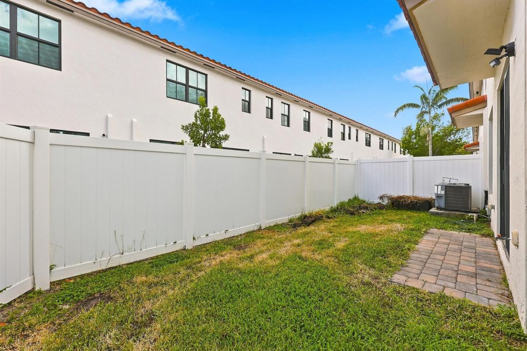 Fenced Back Yard - Alternate View