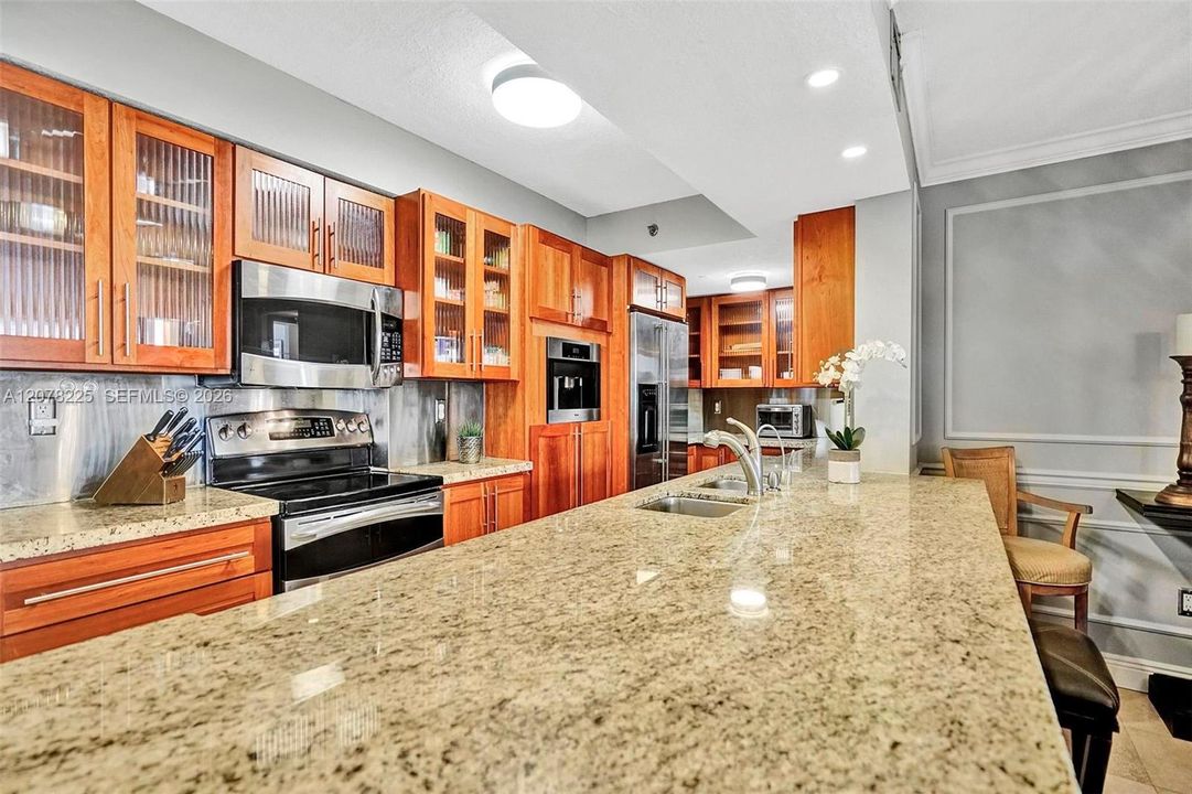 For Rent: $5,000 (2 beds, 2 baths, 1510 Square Feet)