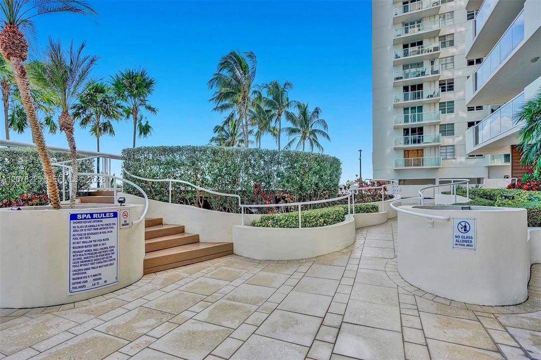 For Rent: $5,000 (2 beds, 2 baths, 1510 Square Feet)