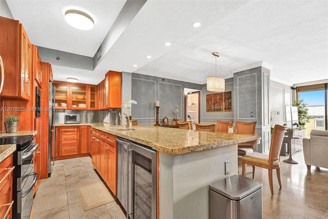 For Rent: $5,000 (2 beds, 2 baths, 1510 Square Feet)