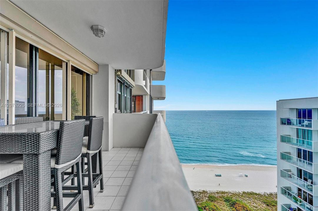 For Rent: $5,000 (2 beds, 2 baths, 1510 Square Feet)