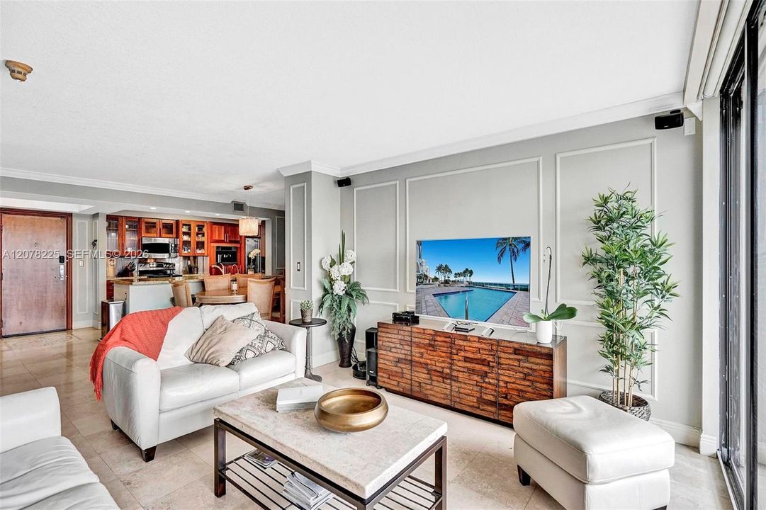 For Rent: $5,000 (2 beds, 2 baths, 1510 Square Feet)