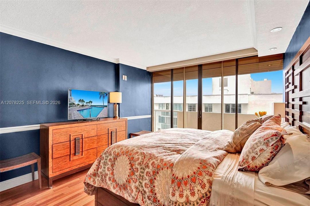 For Rent: $5,000 (2 beds, 2 baths, 1510 Square Feet)