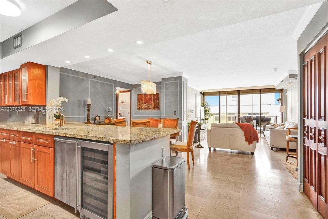 For Rent: $5,000 (2 beds, 2 baths, 1510 Square Feet)