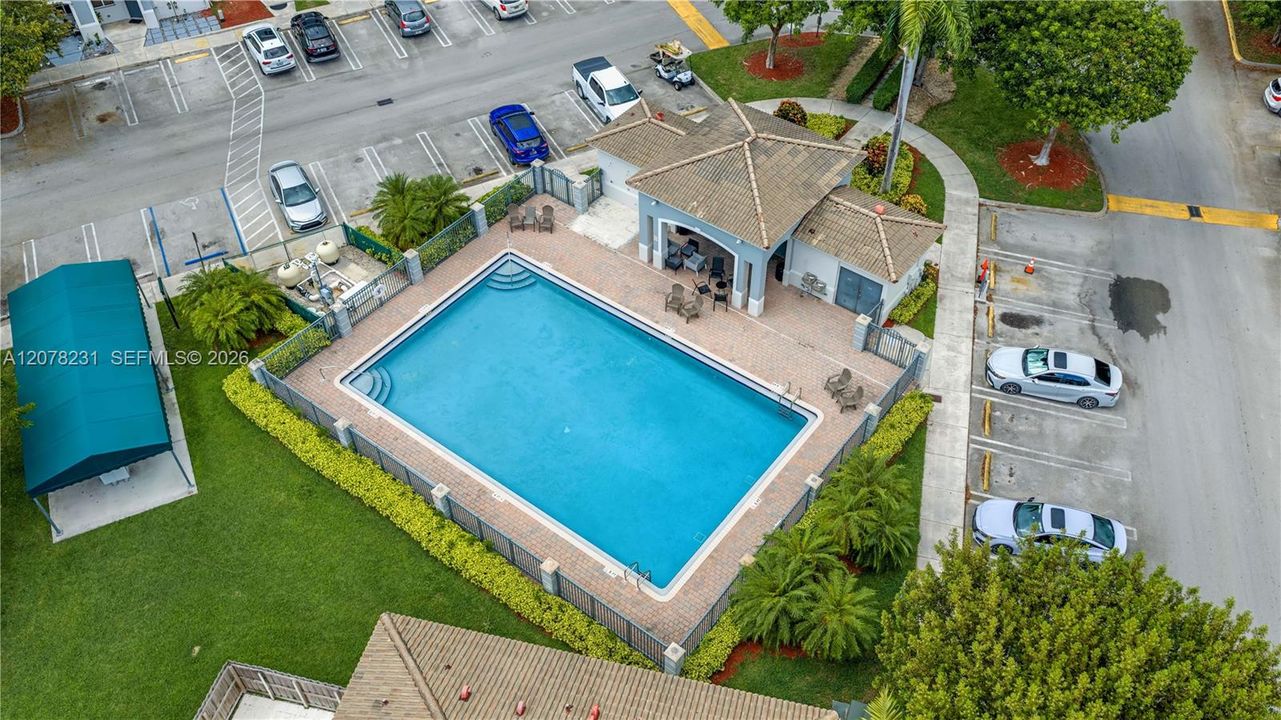 For Sale: $310,000 (3 beds, 2 baths, 1509 Square Feet)