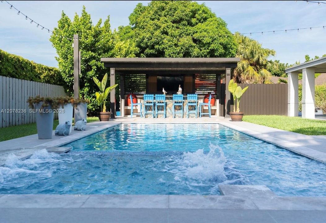 En Venta: $875,000 (3 camas, 2 baños, 1664 Pies cuadrados)