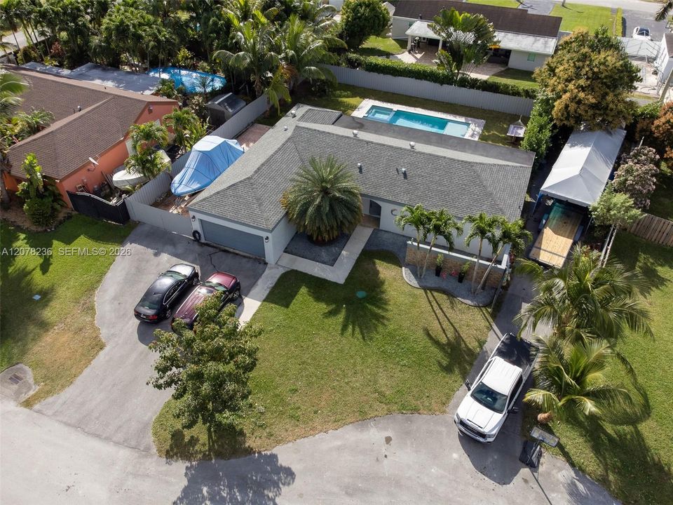 En Venta: $875,000 (3 camas, 2 baños, 1664 Pies cuadrados)