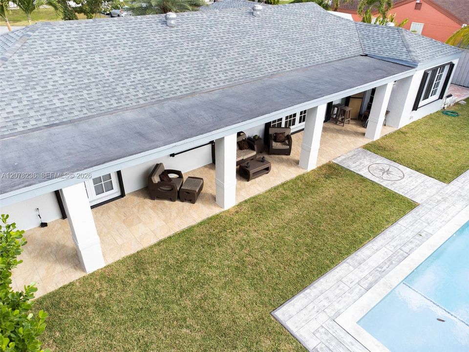 En Venta: $875,000 (3 camas, 2 baños, 1664 Pies cuadrados)