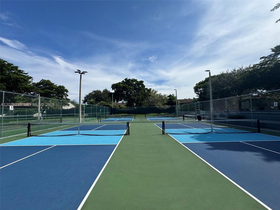 Pickleball Courts!