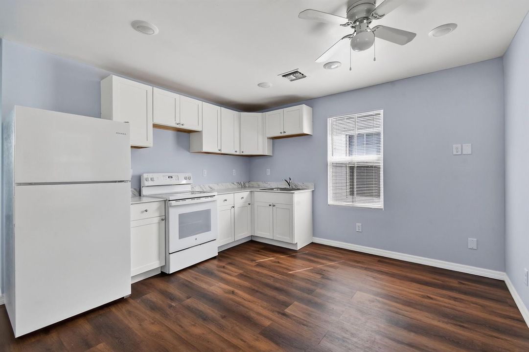 6416thSt(7)