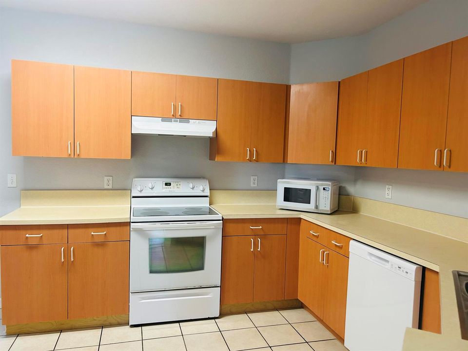 Large kitchen