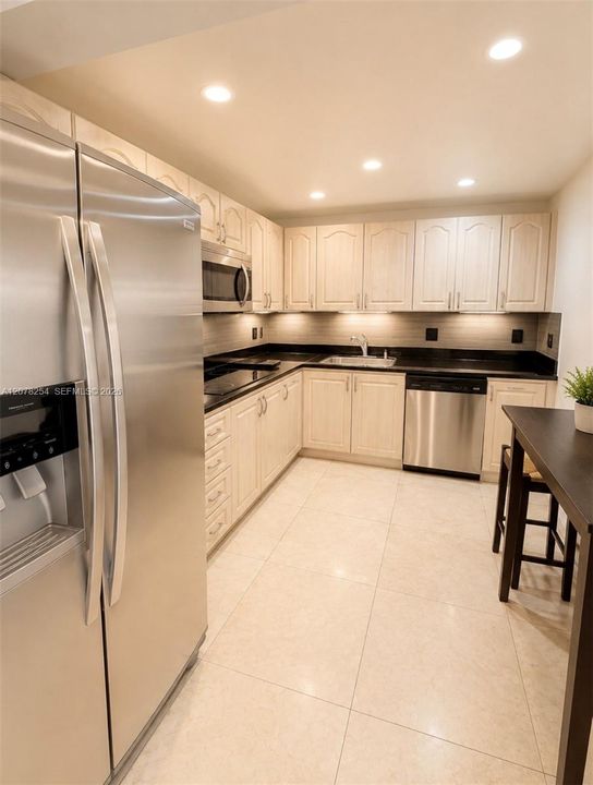 For Rent: $2,550 (2 beds, 2 baths, 1280 Square Feet)