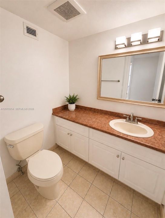 For Rent: $2,550 (2 beds, 2 baths, 1280 Square Feet)